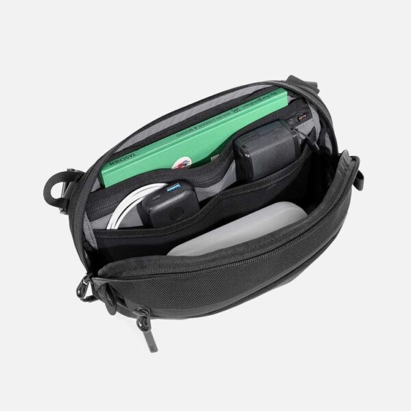 fanny pack black